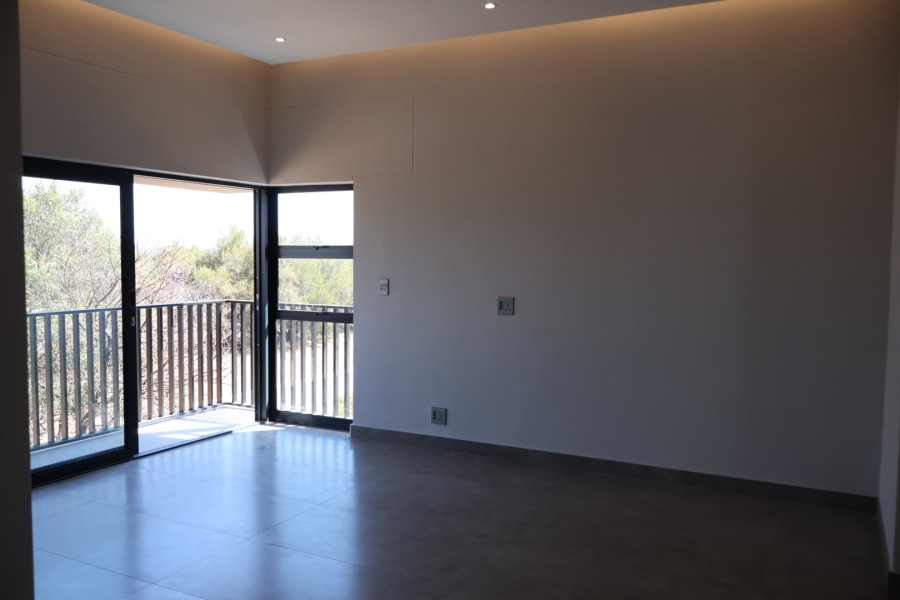 5 Bedroom Property for Sale in Kosmos North West